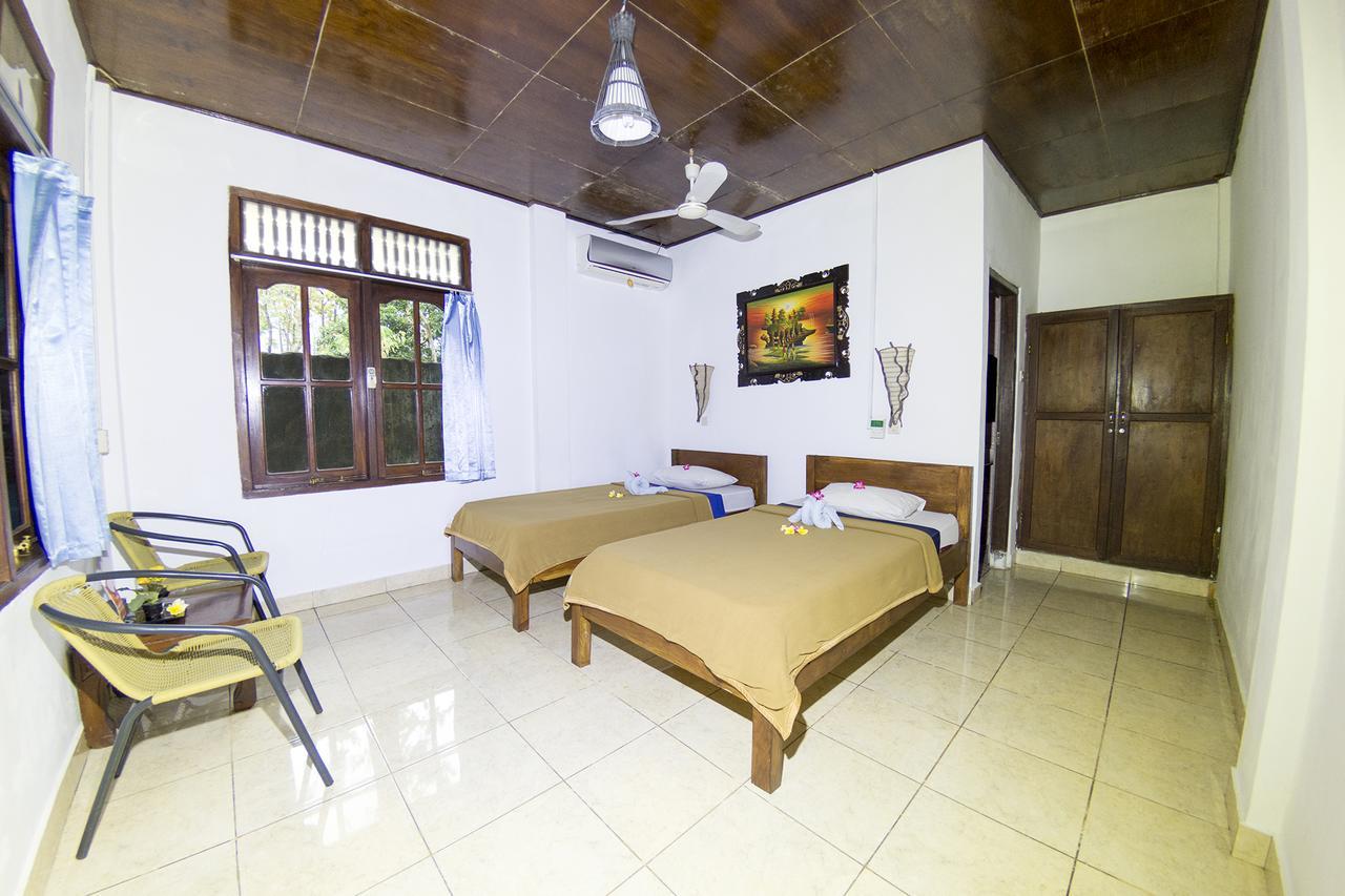 Matahari Tulamben Pensión Exterior foto