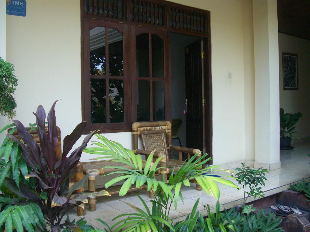 Matahari Tulamben Pensión Exterior foto